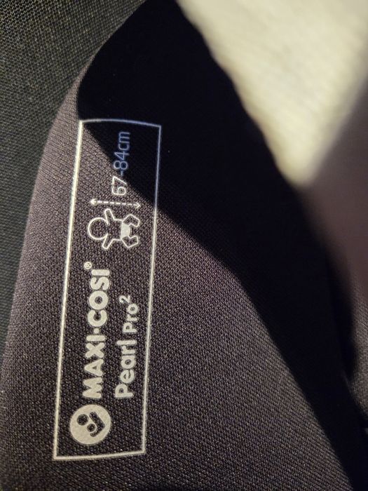 Fotelik Maxi-Cosi Pearl Pro 2 i-Size  z bazą FamilyFix3