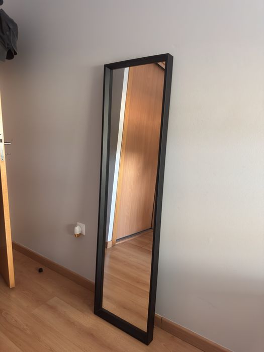 Espelho Nissedal Preto Ikea