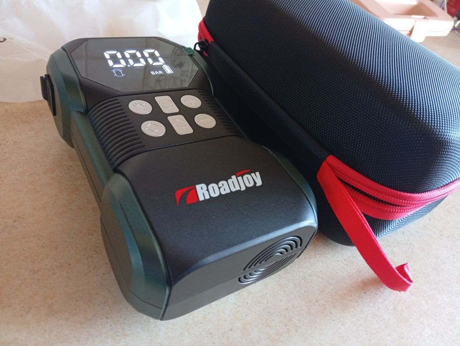 Бустер 4-в-1 потужний: пусковий+насос+павербанк+ліхтар