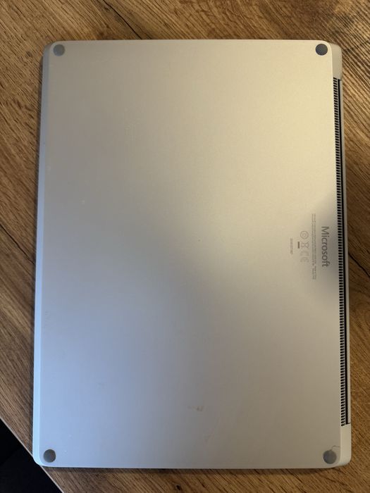 Microsoft Surface 1769 1st Gen Touchscreen499148273400555523
