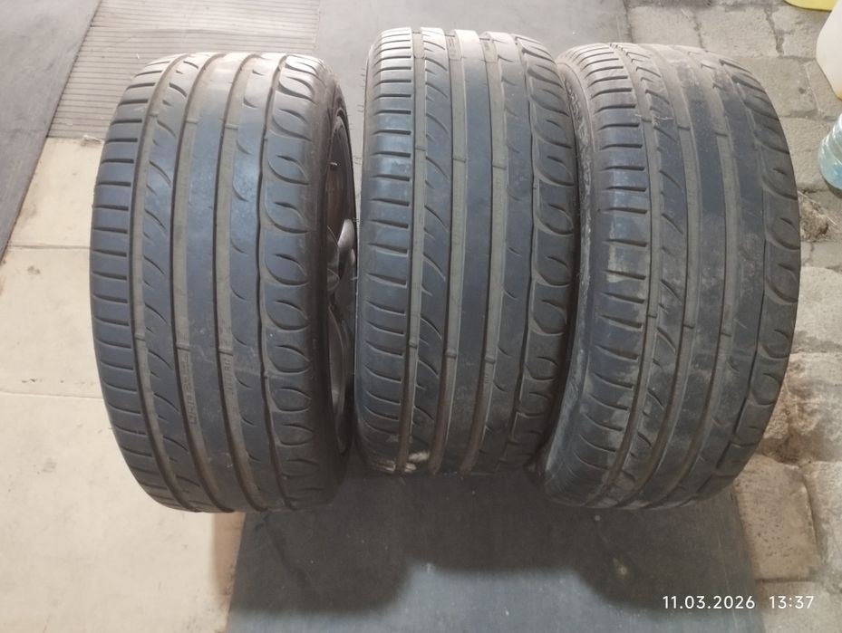 Продам комплект колес