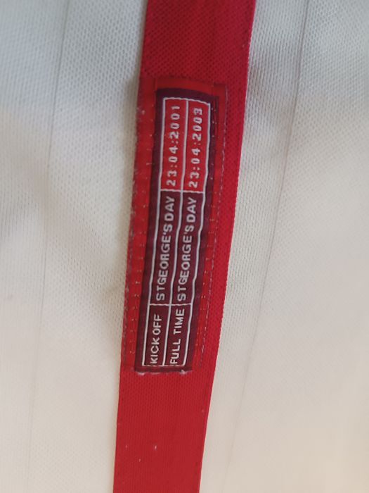 Umbro Футбольна футболка Англія 2001 2003