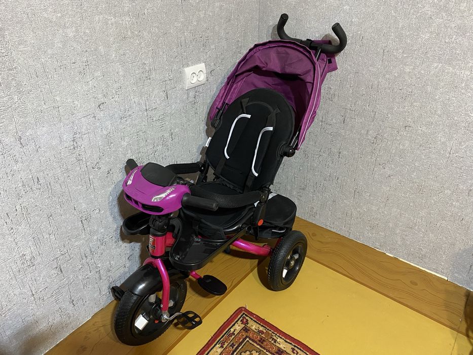 Дитячий велосипед з батьківською ручкою