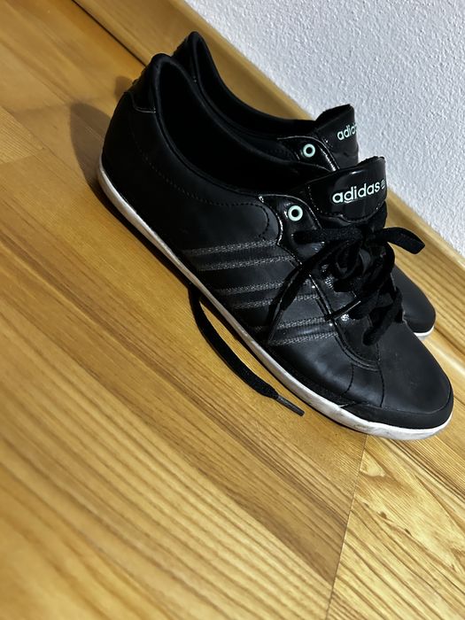 Buty damski Adidas VS Coneo QT 41 1/3