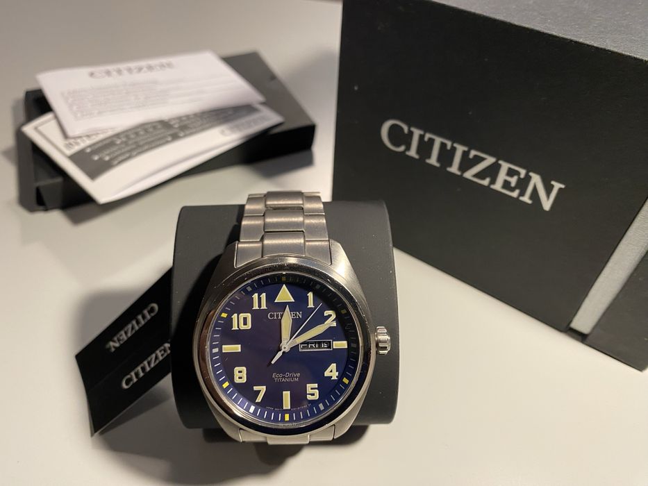 Zegarek Citizen MB8560-88LE Titanium– stan bardzo dobry, szafir tytan