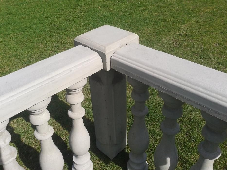Balustrady betonowe,tralki 83 cm 58 cm
