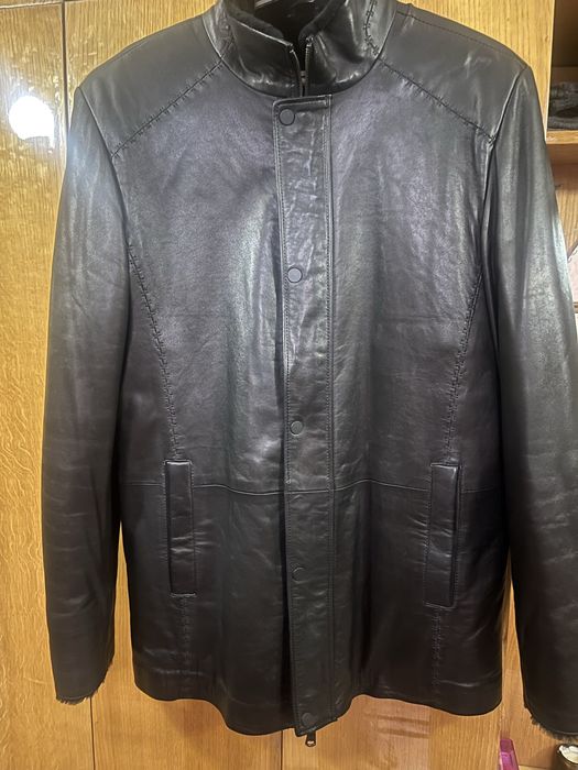 Продам чоловічу шкіряну куртку, дублянку