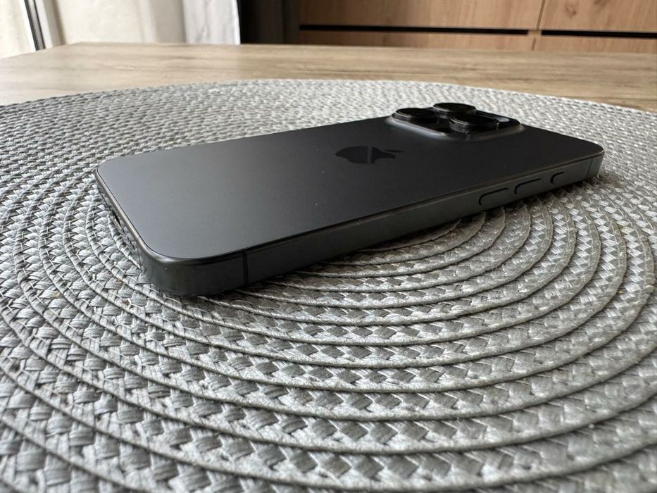 iPhone 15 Pro Neverlock