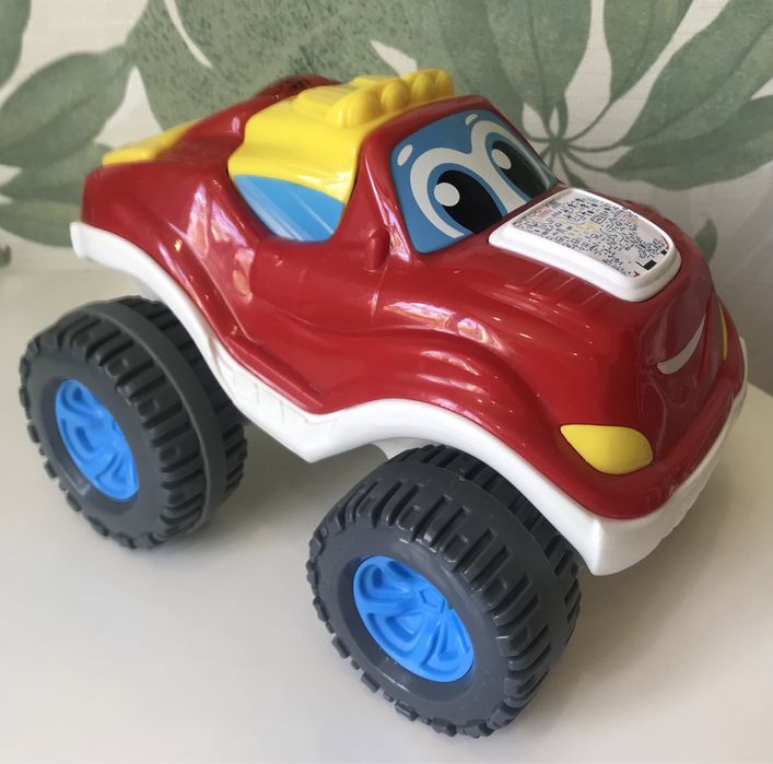 Машинка музыкальная