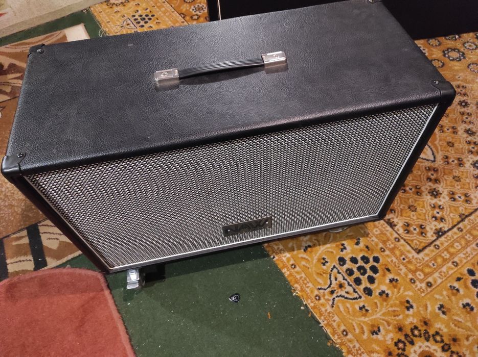 Kolumna gitarowa Nav FRFR