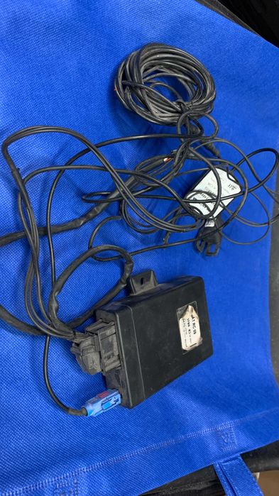 GPS Tracker z akumulatorem SAT RC 09. Lokalizator GPS SIM