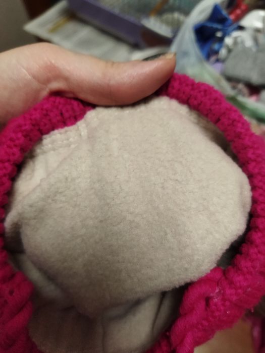 Зимняя шапка на 1-1,5 года