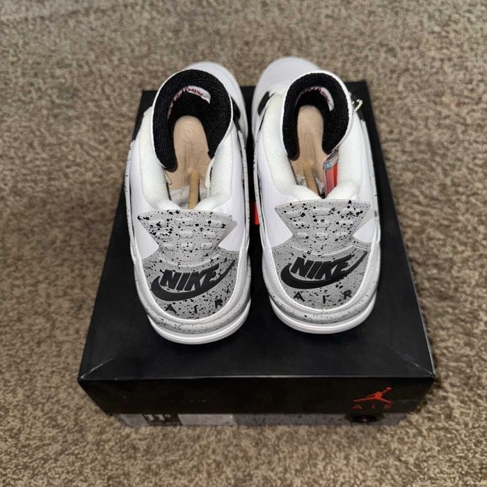 Jordan 4 Retro White Cement R.38