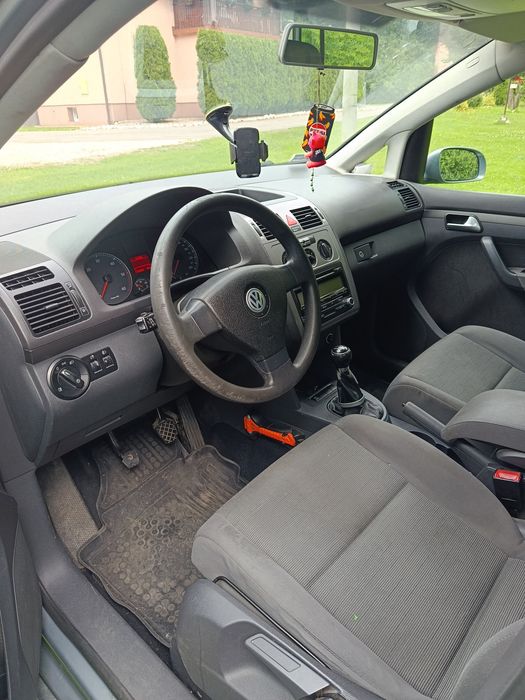 Volkswagen Touran 1.9 2009 r