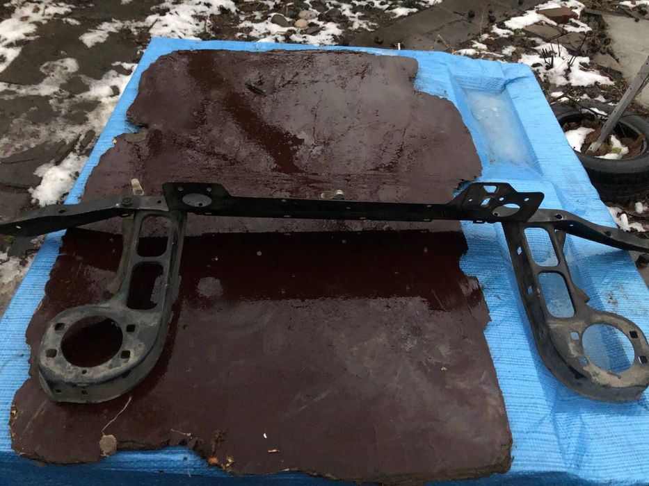 Телевізор е36 компакт