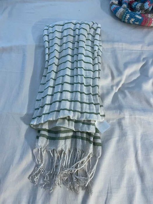 lenco verde e branco hm