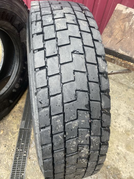 Продам шину ////////////////////////////