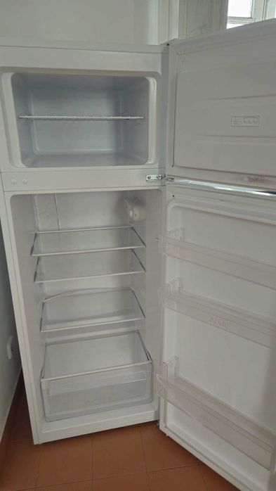 Frigorifico livre instalação Kunft