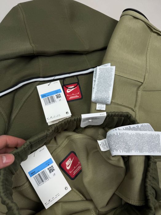 Костюм Nike tech fleece комплект найк теч флис