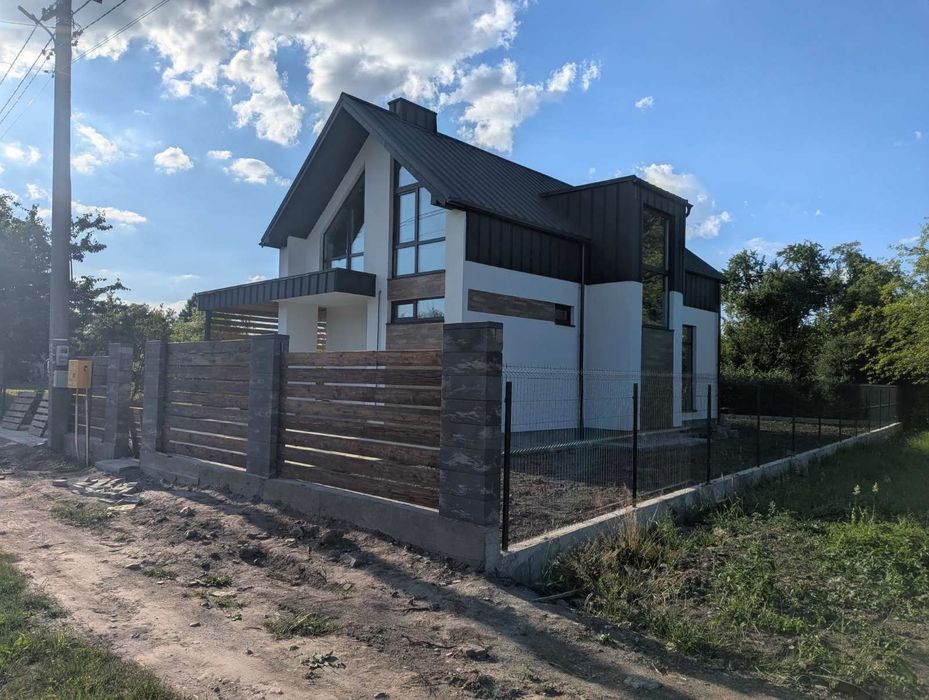 Продаж будинку 116м2 з ділянкою 4.5сот