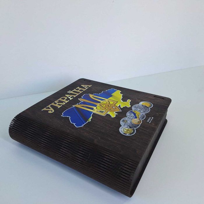 Альбом для монет/бонів. Фанера, ручна робота! Індивідуальні замовлення