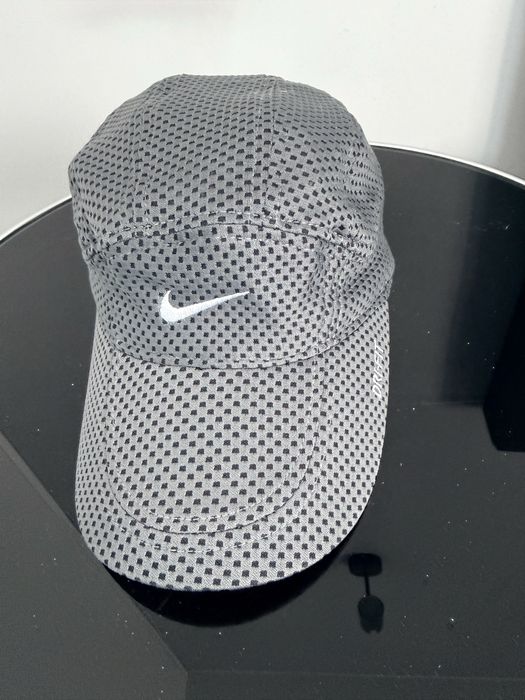 Czapka z daszkiem NIKE DRI-FIT szara