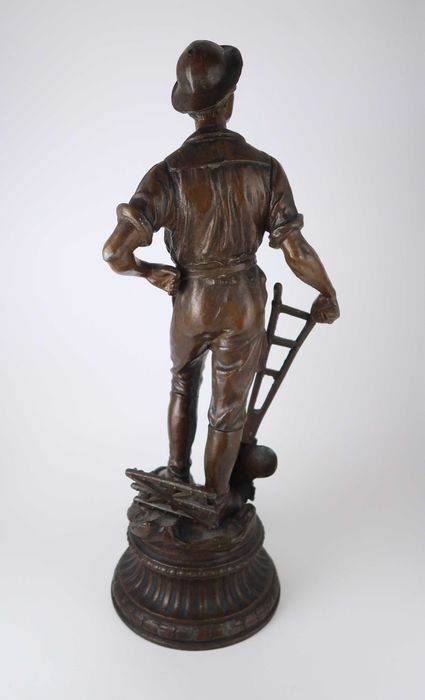 Escultura "O agricultor" - 47 cm