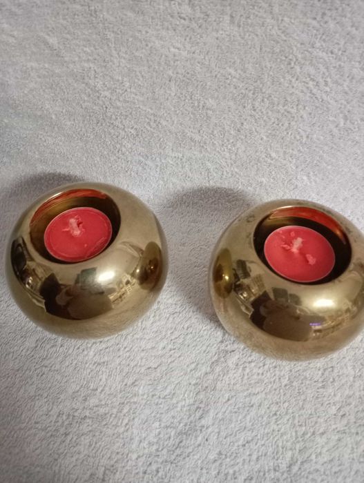 conjunto de 2 castiçais dourados