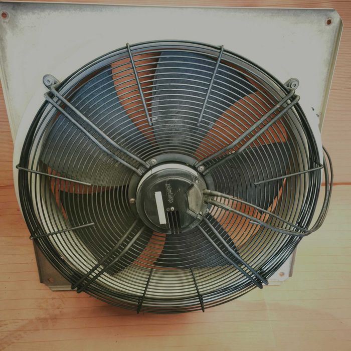 Ventiladores / extrator trifásicos c/ variador de velocidade