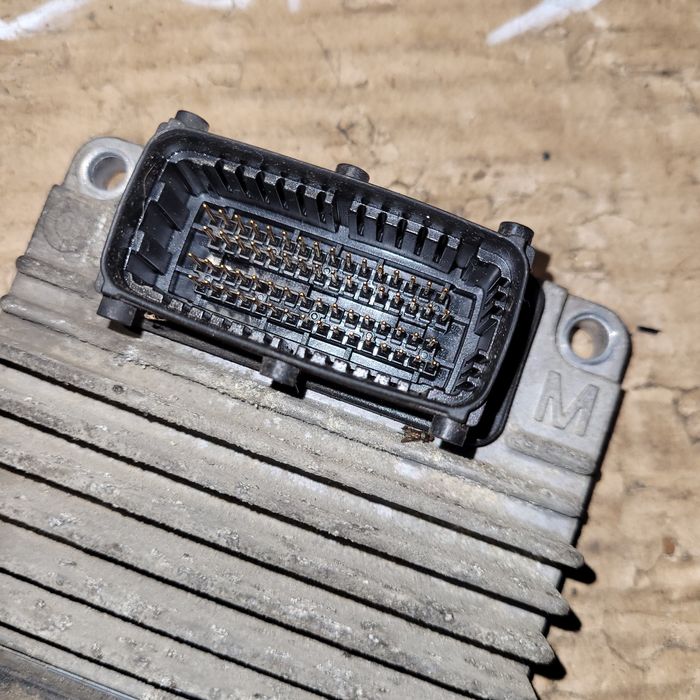 Komputer sterownik silnika opel astra II G 1.6 16V benzyna 2002r