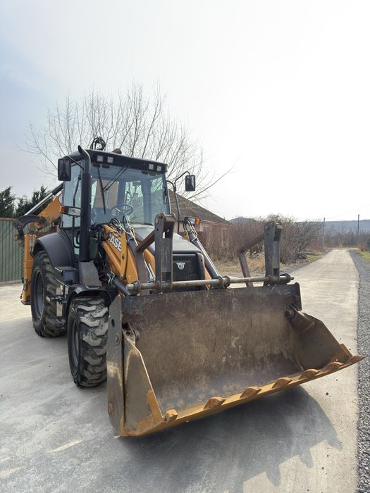 Екскаватор-навантажувач Case580 ST,2020