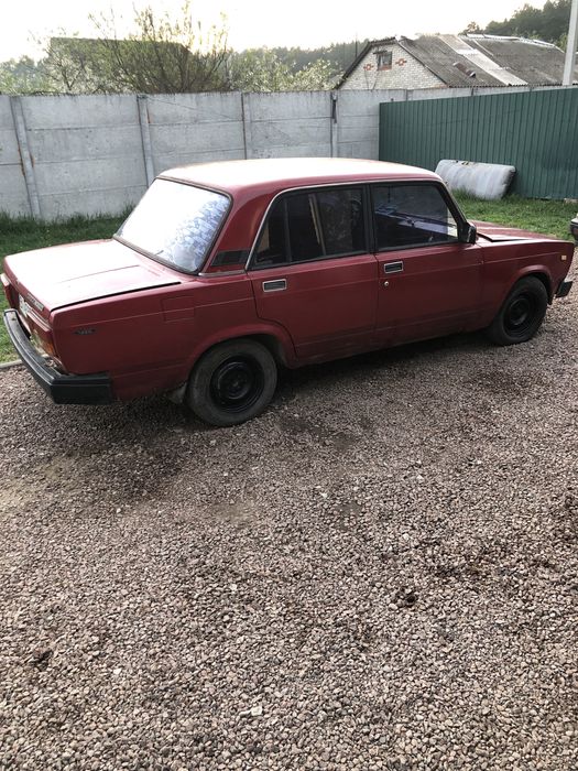 Продам ваз 2105 бензин