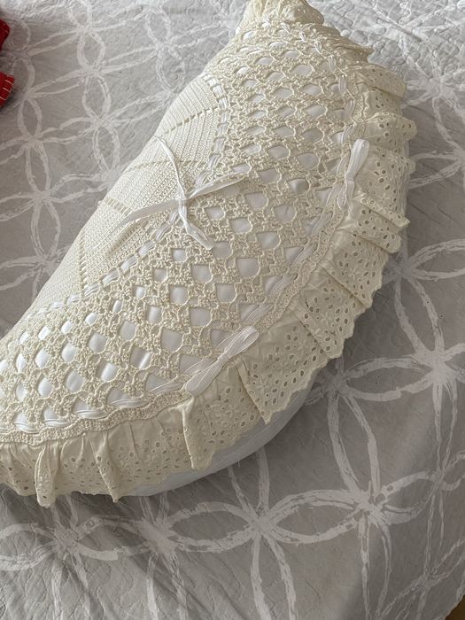 3 colchas antigas feitas a mão em excelente e mais alguma coisa