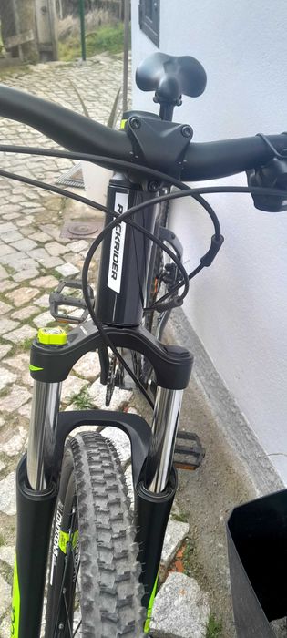 Bicicleta BTT praticamente nova,  IMPECÁVEL!!!