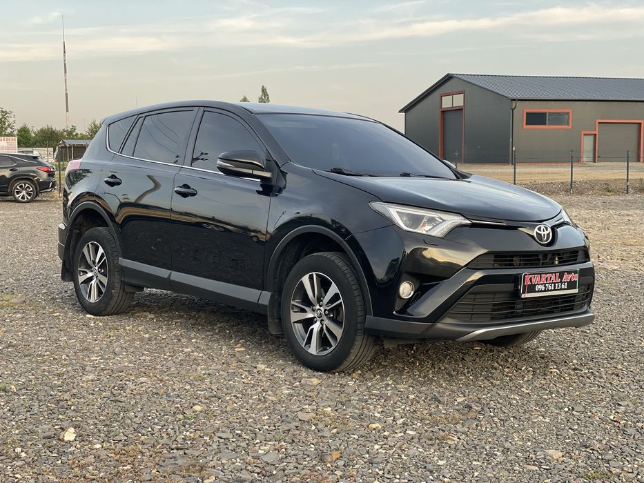 Тойота рав-4 Автомат 4х4