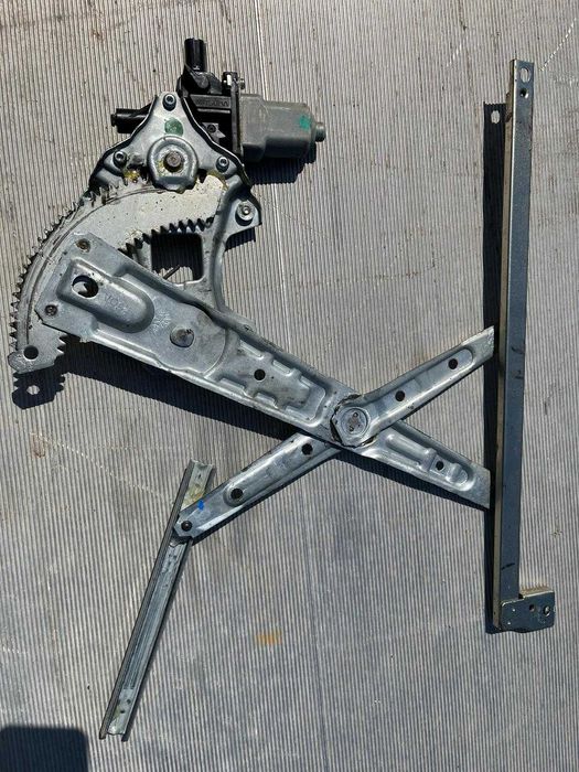 Podnośnik szyby przód lewy Honda Civic IX 12- HB5