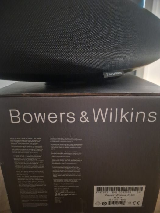 Coluna Bowers&Wilkins Zeppelin  Wireless