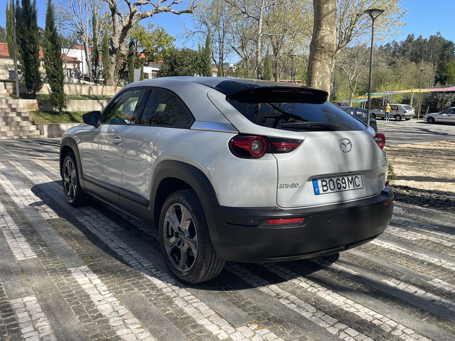 Mazda MX-30 SUV 100% eletrico