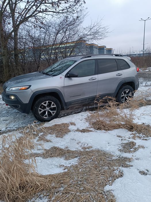 Sprzedam Jeep Cherokee