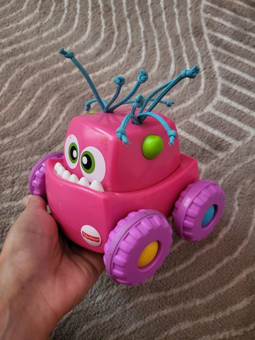 Машинка монстрик від Fisher price