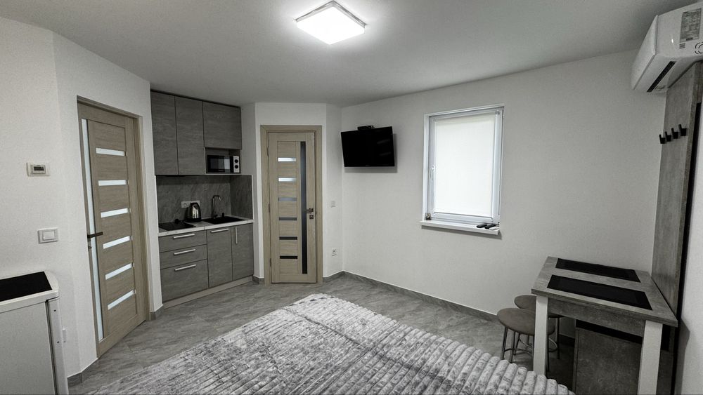 Оренда житла Велятино. Будинок/Кімнати для сімейного відпочинку