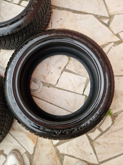 Pneus Dunlop WinterSport5 235/45/r18 98v
