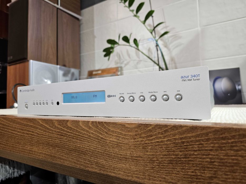 Тюнер Cambridge Audio Azur 340T FM/AM Tuner