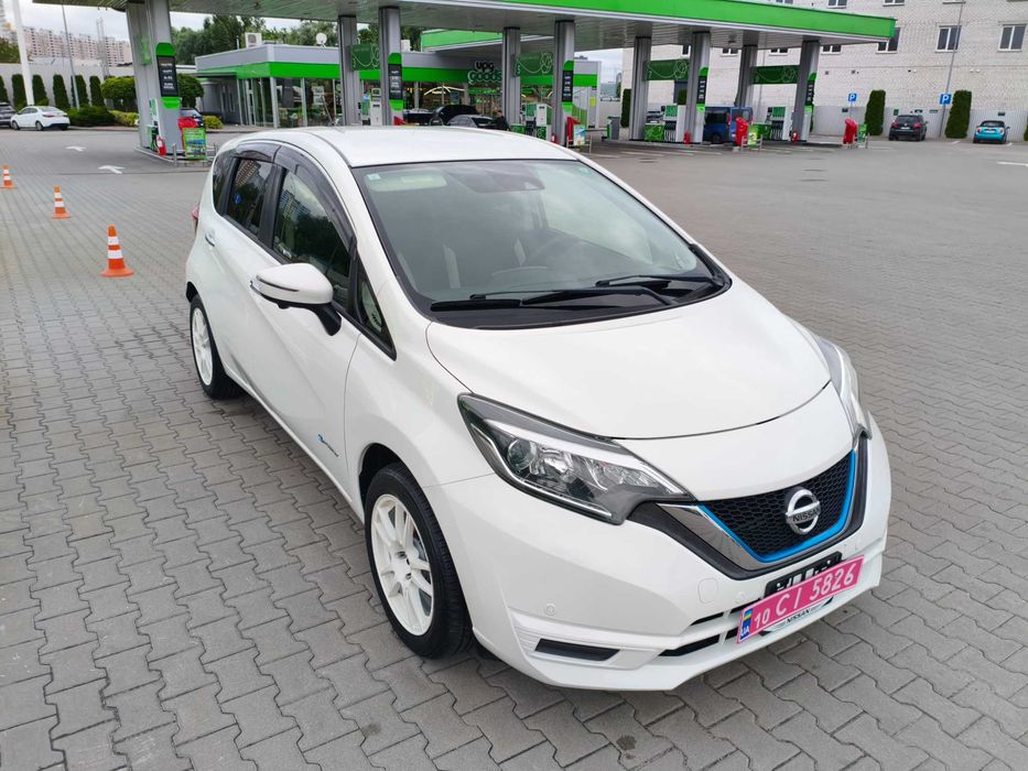 Продам Nissan Note E-Power 2018 Гібрид 3.5л.-100км.