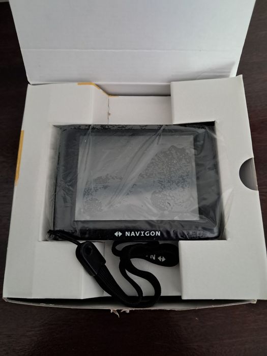 GPS Navigon 1420 europe 22435648356649553922