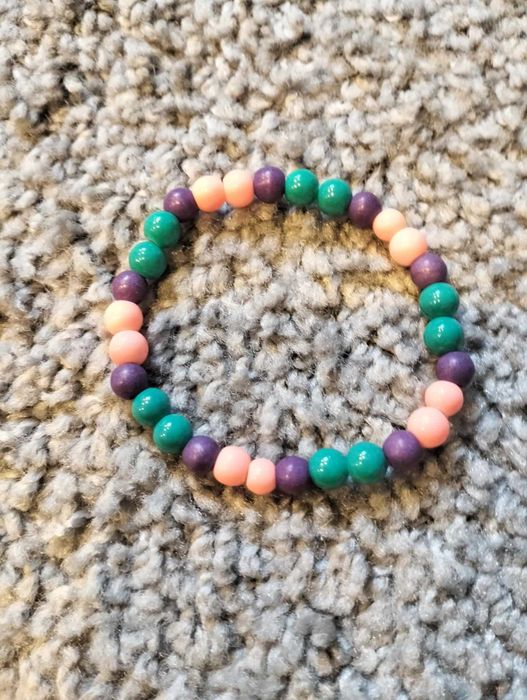 Bransoletka z kolorowych koralików 18 cm rękodzieło