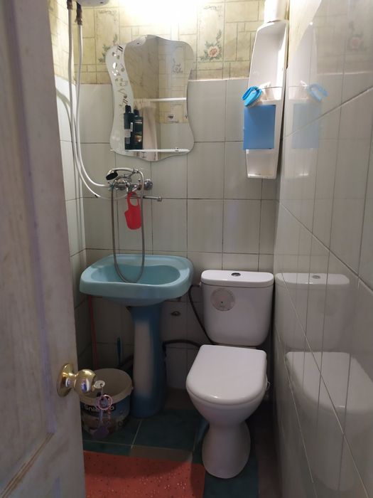 Сдам  комнату в коммуне . Владелец