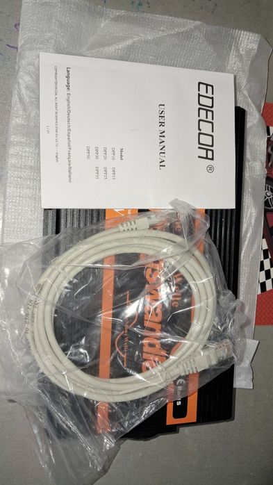EDECOA инвертор 12X220в