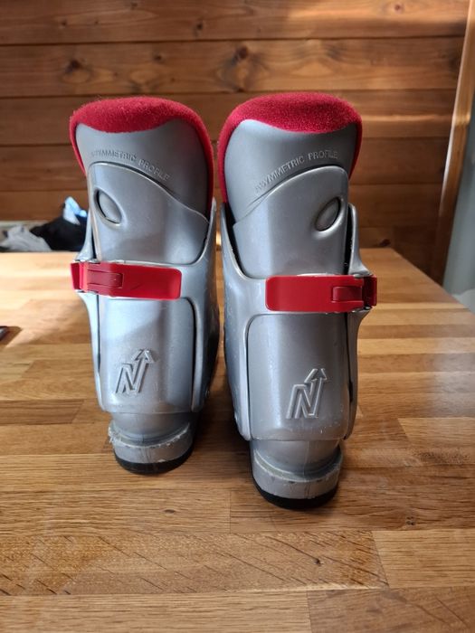 Buty narciarskie dziecięce Nordica rozmiar 20,5