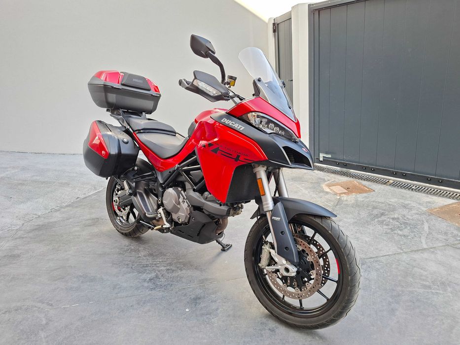 Ducati Multistrada V2 S 2022) - Full Extras